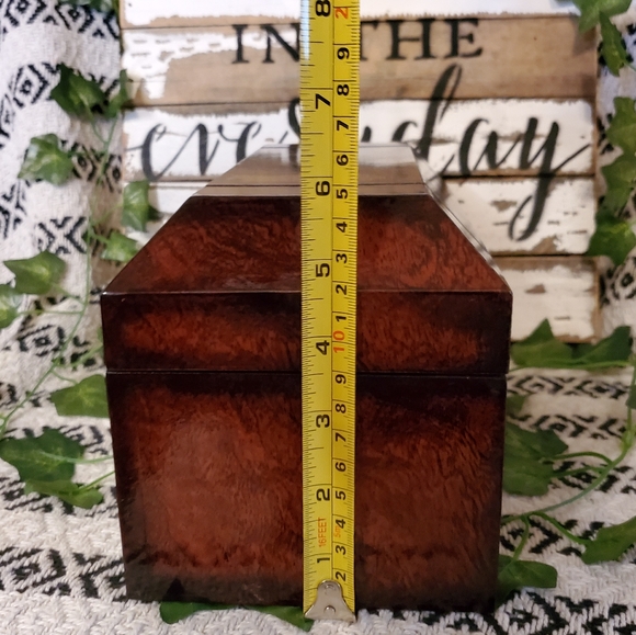 Fancy Wooden Storage/Jewelry/Knick-Knack Box With Latch New. - Picture 13 of 13